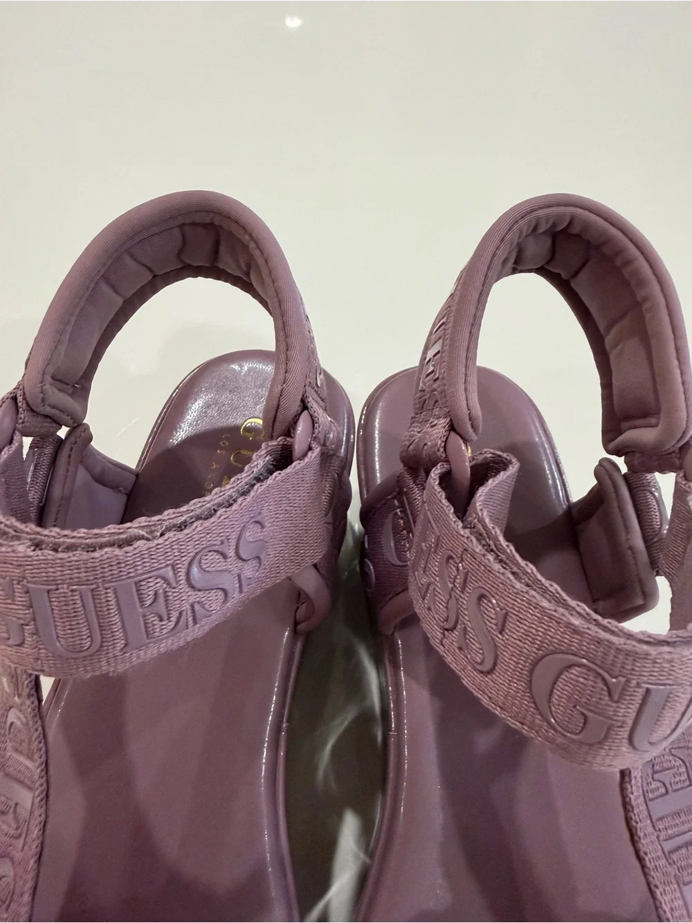 GUESS Avin Logo Sport Platform Sandals — Size 7.5 (Mauve/Lilac)